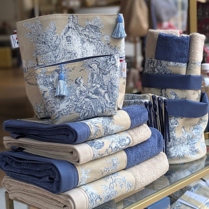 Trousse de Toilette - Collection Toile de Jouy Pastorale Bleu fond Beige