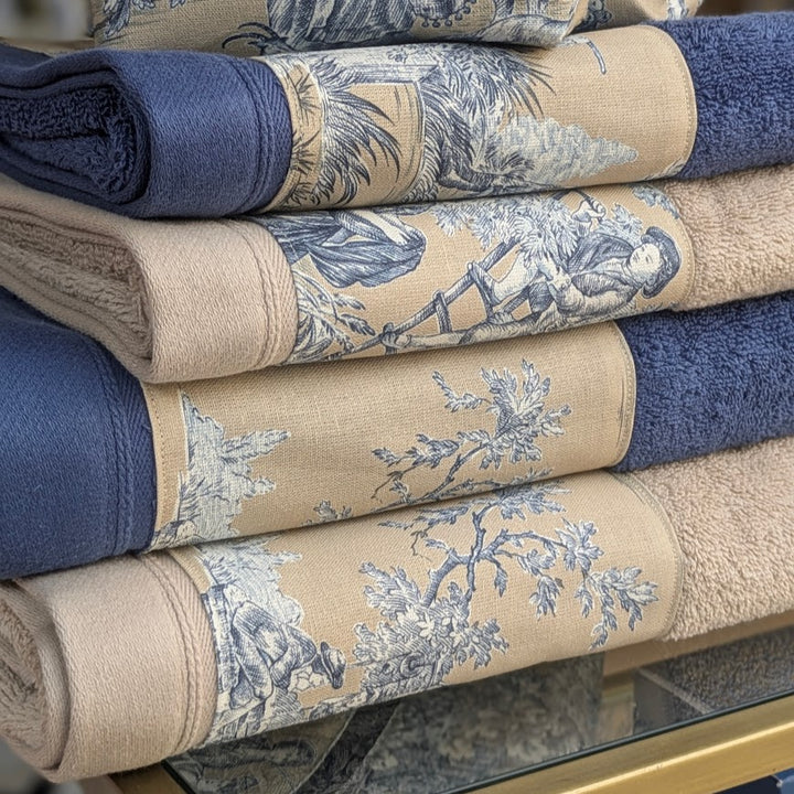 LINGE DE BAIN - COLLECTION PASTORALE BLEU FOND BEIGE - EPONGE TAUPE